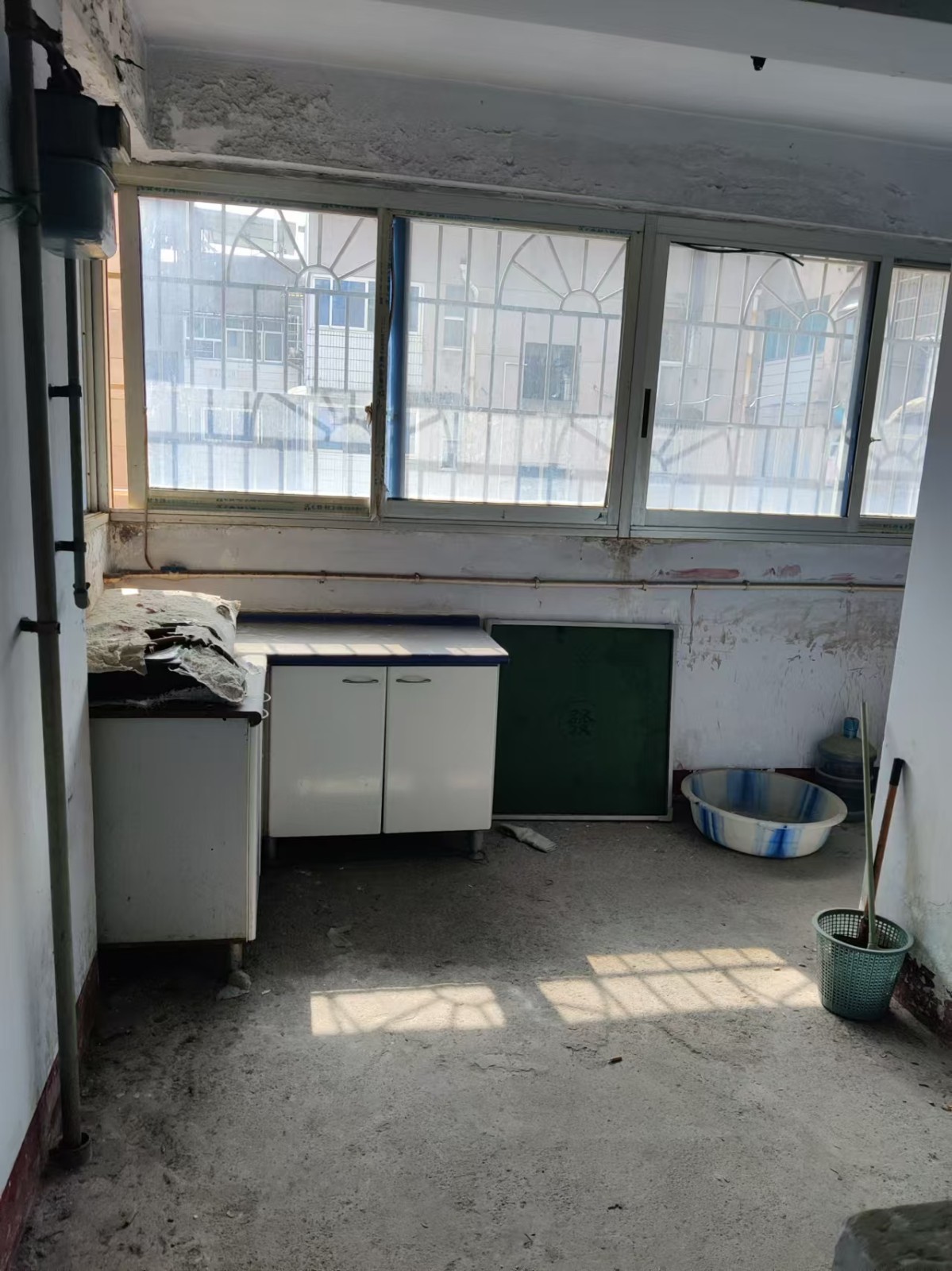 1743488082975120.jpg 圖片關鍵詞