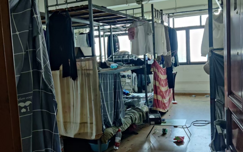 貴州省機(jī)關(guān)事務(wù)管理局國(guó)有資產(chǎn)管理服務(wù)中心貴陽(yáng)市云巖區(qū)花溪大道北段128號(hào)靈達(dá)新苑B棟3層1-3號(hào)、B1單元4層1號(hào)房屋招租