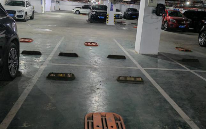 貴州省機(jī)關(guān)事務(wù)管理局國(guó)有資產(chǎn)管理服務(wù)中心貴陽(yáng)市南明區(qū)市南路57號(hào)陽(yáng)光100小區(qū)停車(chē)位2個(gè)招租