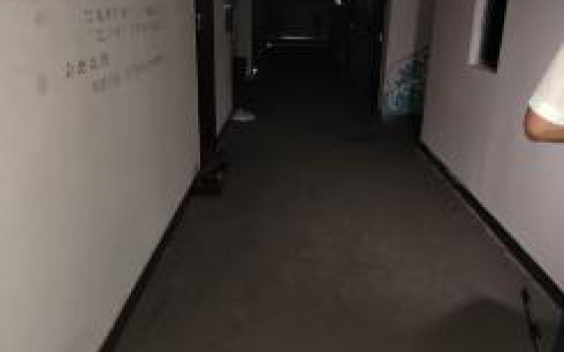 文化新地商住樓1-3層轉(zhuǎn)讓?zhuān)ǔ钟蟹剑嘿F州省機(jī)關(guān)事務(wù)管理局國(guó)有資產(chǎn)管理服務(wù)中心）