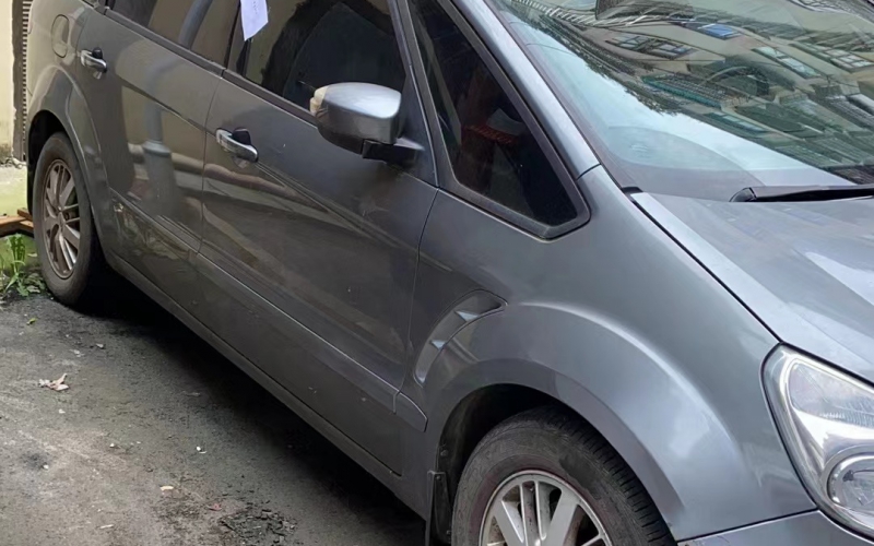 首鋼貴陽特殊鋼有限責任公司工會持有的福特商務(wù)車轉(zhuǎn)讓(三次掛牌)